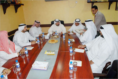 u0637u0644u0627u0644 u0627u0644u0641u0647u062f u064au062au0631u0623u0633 u0627u062cu062au0645u0627u0639 u0627u0644u0644u062cu0646u0629 u0627u0644u0645u0646u0638u0645u0629