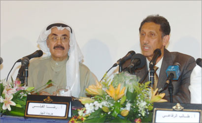 u0637u0627u0644u0628 u0627u0644u0631u0641u0627u0639u064a u0648u0631u0636u0627 u0627u0644u0641u064au0644u064a                     (u062au0635u0648u064au0631 u0623u062du0645u062f u0639u0645u0627u062f)