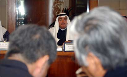 u0627u0644u0635u0642u0631 u0645u0633u062au0642u0628u0644u0627u064b u0627u0644u0648u0641u062f u0627u0644u064au0627u0628u0627u0646u064a u0641u064a u0627u0644u063au0631u0641u0629 u0623u0645u0633   (u062au0635u0648u064au0631 u0623u0633u0639u062f u063au0628u062f u0627u0644u0644u0647)