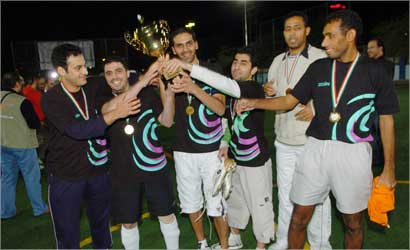 u0627u0644u0632u0645u064au0644 u0623u064au0645u0646 u0623u0628u0648u0639u0648u062fu0629 u064au062du0645u0644 u0643u0623u0633 u0627u0644u0628u0637u0648u0644u0629 u0645u062au0648u0633u0637u0627u064b u0641u0631u064au0642 u00abu0627u0644u0631u0627u064au00bb