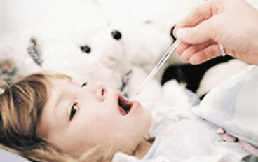 ارتفاع درجة الحرارة من أعراض الحمى القرمزية