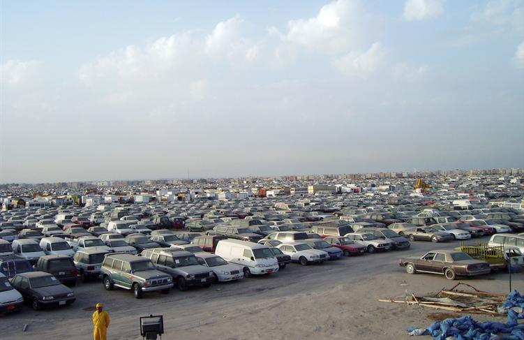 سكراب أمغرة... لوحة تجسد التلوث البصري