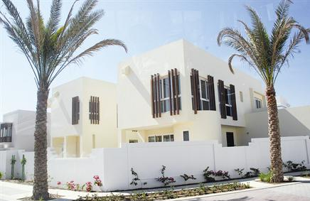 احدى فلل «موج مسقط» بالطراز الايطالي