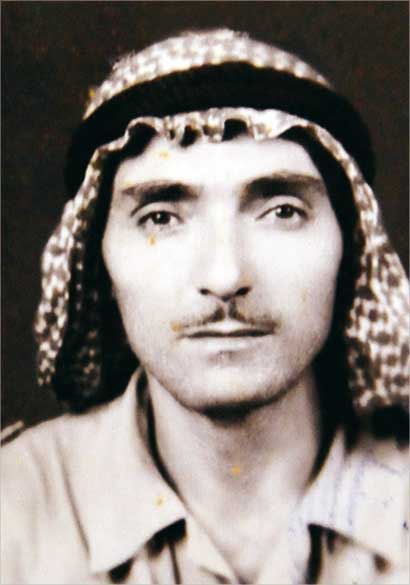 الوالد في زي العمل سنة 1960