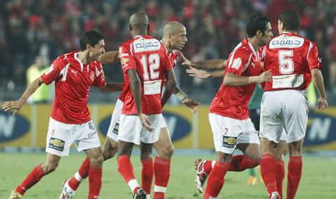 u0648u0627u0626u0644 u062cu0645u0639u0629 u0644u0627u0639u0628 u0627u0644u0623u0647u0644u064a u0627u0644u0645u0635u0631u064a (u0648u0633u0637) u064au062au0644u0642u0649 u062au0647u0646u0626u0629 u0632u0645u0644u0627u0626u0647 u0628u0639u062f u062au0633u062cu064au0644u0647 u0647u062fu0641 u0627u0644u062au0642u062fu0645 u0641u064a u0645u0631u0645u0649 u0627u0644u0642u0637u0646 u0627u0644u0643u0627u0645u064au0631u0648u0646u064a u0639u0644u0649 u0627u0633u062au0627u062f u0627u0644u0642u0627u0647u0631u0629ttt (u0631u0648u064au062au0631u0632)