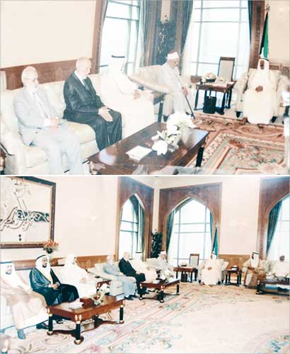 مناع مع اعضاء هيئة الافتاء في لقاء سمو أمير البلاد