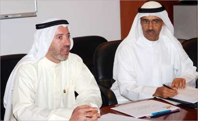 u0627u0644u0633u0644u0637u0627u0646 u0645u062au0631u0626u0633u0627u064b u0627u0644u062cu0645u0639u064au0629 u0627u0644u0639u0645u0648u0645u064au0629  (u062au0635u0648u064au0631 u062cu0644u0627u0644 u0645u0639u0648u0636)