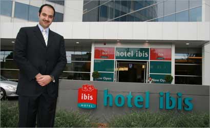 u0627u0644u0634u064au062e u0645u0628u0627u0631u0643 u0627u0644u0635u0628u0627u062d u0623u0645u0627u0645 u00abu0623u064au0628u064au0633 u0645u0644u0628u0648u0631u0646u00bb