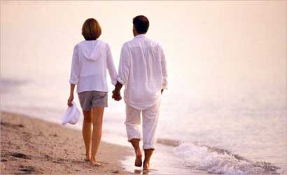 u0627u0644u062du0628 u064au0642u0648u062fu0647u0645u0627 u0625u0644u0649 u0628u0631u0651 u0627u0644u0623u0645u0627u0646