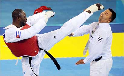 u0645u0627u062au0648u0633 u064au0639u062au062fu064a u0639u0644u0649 u0627u0644u062du0643u0645