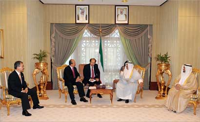 u0646u0627u0635u0631 u0627u0644u0645u062du0645u062f u0645u0633u062au0642u0628u0644u0627u064b u0627u0644u0648u0632u064au0631 u0627u0644u0643u0648u0631u064a