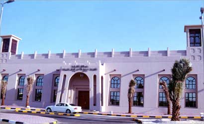 إقامة حفل الزفاف رهن بتحديد موعد في صالات الأفراح