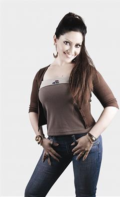 تحب الأزياء والموضة