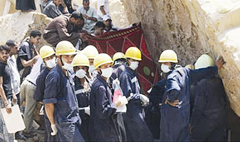 محاولات جديدة لانقاذ الضحايا