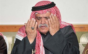 «الرحمة للشهداء ... والشفاء للجرحى»