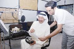 عبدالكريم عبدالقادر متحدثا للزميل صالح الدويخ