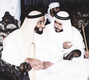 علي بن سالم مع الراحل الشيخ زايد بن سلطان آل نهيان