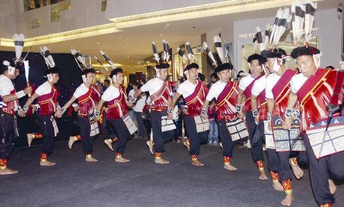 رقصة «الهنود الحمر»