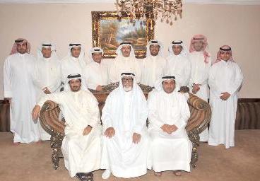 ... ومع ابنائه 