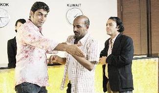 طارق العلي وعلاء مرسي وعيسى العلوي 