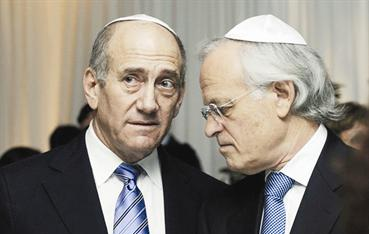 إنديك وإيهود أولمرت