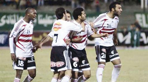 لاعبو الزمالك سعداء بهدف التعادل في المصري