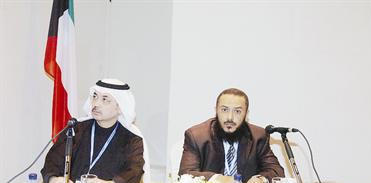 إلقاء التوصيات في الجلسة الختامية	  (تصوير مرهف حورية)