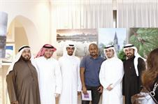 بعض المصورين المشاركين