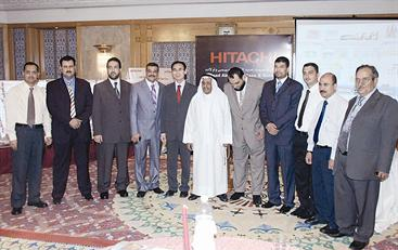 u0627u0644u0639u064au0633u0649 u064au062au0648u0633u0637 u0645u062fu064au0631u064a u0627u0644u0634u0631u0643u0629 u062eu0644u0627u0644 u062du0641u0644 u0627u0637u0644u0627u0642 u0627u0644u0645u0646u062au062cu0627u062a u0627u0644u062cu062fu064au062fu0629 t(u062au0635u0648u064au0631 u0637u0627u0631u0642 u0639u0632 u0627u0644u062fu064au0646)r