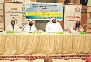 المتحدثون في الملتقى