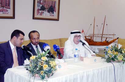 u062cu0627u0646u0628 u0645u0646 u0627u0644u0645u0624u062au0645u0631 u0627u0644u0635u062du0627u0641u064a (u062au0635u0648u064au0631 u0645u0631u0647u0641 u062du0648u0631u064au0629)