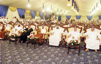 u062du0634u062f u0645u0646 u0627u0644u062du0636u0648u0631 u0641u064a u0645u0644u062au0642u0649 u0642u062du0637u0627u0646 (u062au0635u0648u064au0631 u0627u0633u0639u062f u0639u0628u062fu0627u0644u0644u0647)