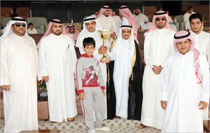 u0627u0644u062du0648u064au0644u0629 u064au0633u0644u0645 u0627u0644u0643u0623u0633 u0625u0644u0649 u0645u0627u0644u0643 u0627u0644u062cu0648u0627u062f u0627u0644u0641u0627u0626u0632