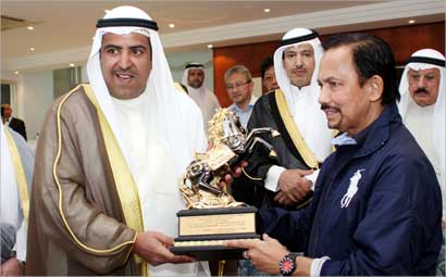 u0636u0627u0631u064a u0627u0644u0641u0647u062f u064au0633u0644u0645 u062fu0631u0639u0627u064b u062au0630u0643u0627u0631u064au0629 u0644u0633u0637u0627u0646 u0628u0631u0648u0646u0627u064a