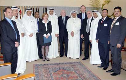 u0627u0644u0633u0639u062f u0645u062au0648u0633u0637u0627 u062cu0648u0646u0632 u0648u0634u062eu0635u064au0627u062a u0627u0642u062au0635u0627u062fu064au0629 u0628u0627u0631u0632u0629 u0634u0627u0631u0643u062a u0641u064a u0627u0644u062du0641u0644   (u062au0635u0648u064au0631 u0637u0627u0631u0642 u0639u0632 u0627u0644u062fu064au0646) 