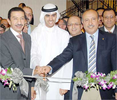 u0627u0644u0633u0641u064au0631 u0637u0627u0647u0631 u0641u0631u062du0627u062a u0648u0628u062fu0631 u0627u0644u062eu0631u0627u0641u064a u0648u0627u0628u0631u0627u0647u064au0645 u0635u0627u0644u062d u062eu0644u0627u0644 u0627u0641u062au062au0627u062d u0645u0639u0631u0636 u0627u0644u0639u0627u0645 u0627u0644u0645u0627u0636u064a