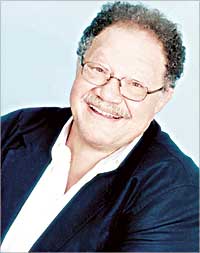 يحيى الفخراني  