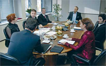 لقطة من مسلسل «ويبقى الحب»  