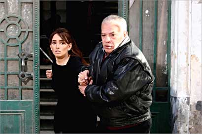 زينة وصلاح عبدالله في مسلسل «ليالي»