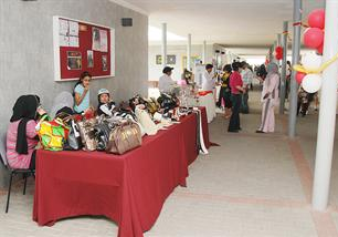 جانب من المعرض 