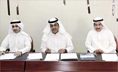 u0627u0644u062cu062du064au0644 u0641u064a u0627u0644u062cu0645u0639u064au0629 u0627u0644u0639u0645u0648u0645u064au0629 u0623u0645u0633 (u062au0635u0648u064au0631 u0646u0648u0631 u0647u0646u062fu0627u0648u064a)