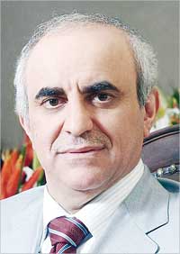 فاروق الزنكي 