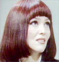 رلى حمادة في «نساء في العاصفة»