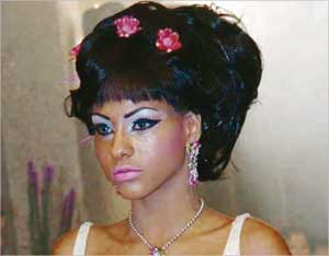 تسريحة ماكياج الفتيات الصغيرات 