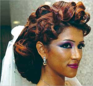 ماكياج العروس السمراء ثابت