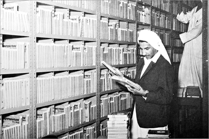 مكتبة الاذاعة الكويتية عام 1958
