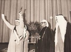 جوهر سالم مكرماً في يوم المسرح العربي