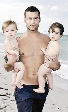 u0631u064au0643u064a u0645u0627u0631u062au0646 u0645u0639 u0646u062cu0644u064au0647