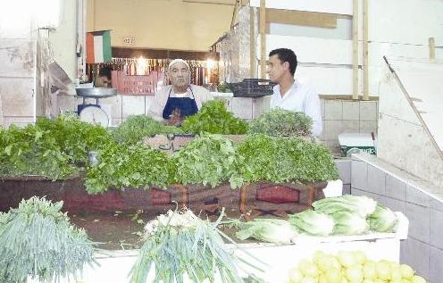 حديث مع بائع خضار