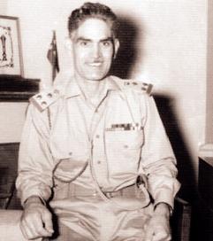 عبدالكريم قاسم وثورة الأحرار